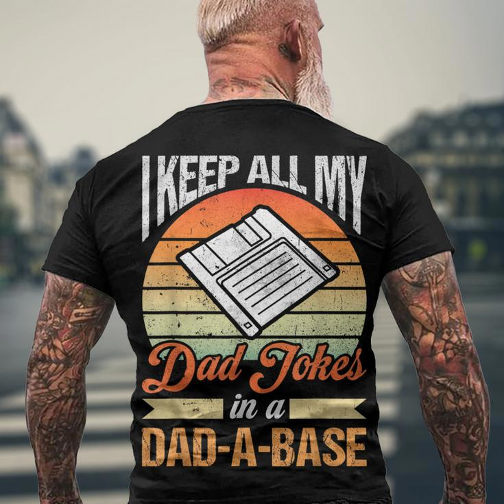 I Keep All My Dad Jokes In A Dad-A-Base Vintage Father Dad Men's Back Print T-shirt Gifts for Old Men