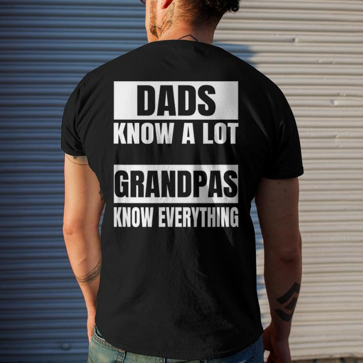 Dads Know A Lot Grandpas Know Everything Product Men's Back Print T-shirt Gifts for Him