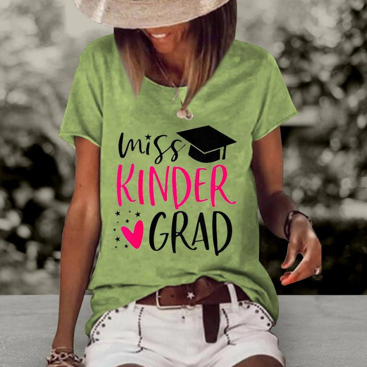 Kids Miss Kinder Grad Kindergarten Nailed It Graduation 2022 Senior Women's Short Sleeve Loose T-shirt
