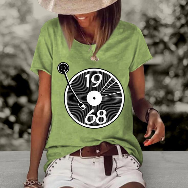 1968 Vinyl Record Sixties Music Birthday Women's Loose T-shirt