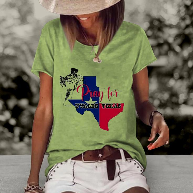 Jesus Pray For Uvalde Texas Protect Texas Not Gun Christian Cross Women's Short Sleeve Loose T-shirt