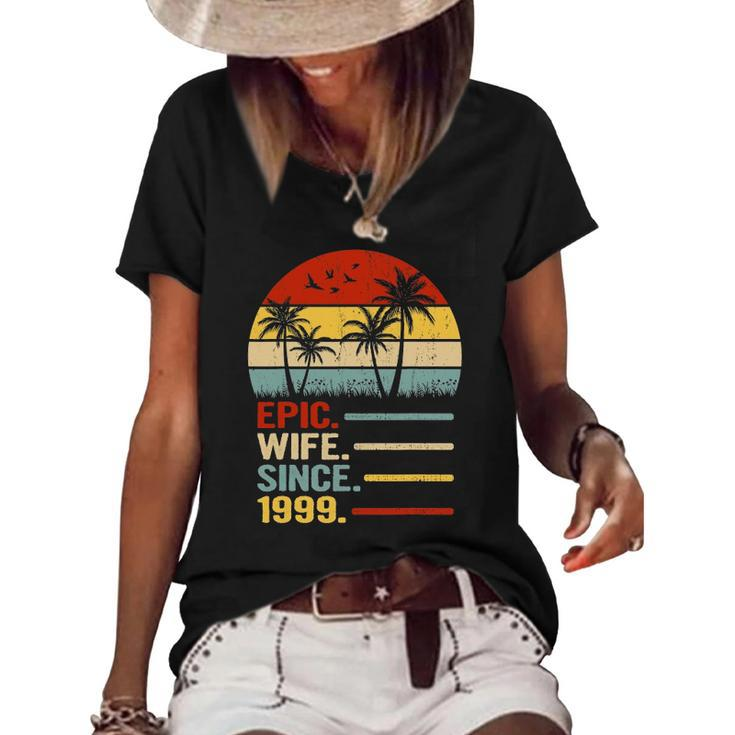 22Nd Wedding Anniversary For Her Retro Epic Wife Since 1999 Married Couples Women's Short Sleeve Loose T-shirt
