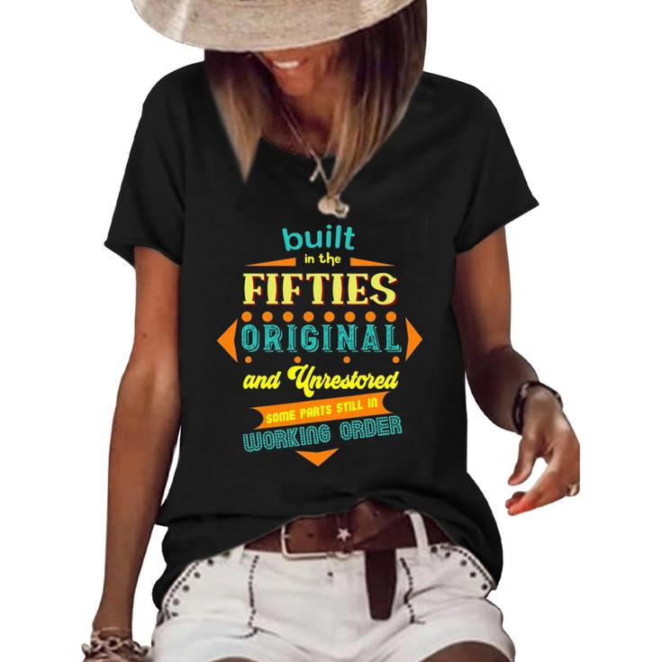 Built In The Fifties Original &Unrestored Born In The 1950S Women's Short Sleeve Loose T-shirt