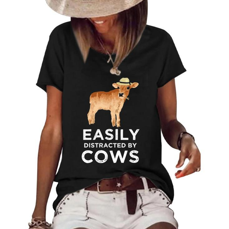 Cow Gifts For Women & Girls Cute Easily Distracted By Cows  Women's Short Sleeve Loose T-shirt