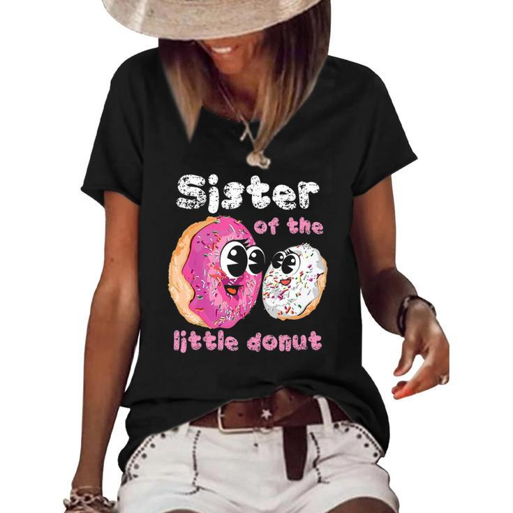 Funny Sister Donut Gift Pregnancy Announcement Women Girls  Women's Short Sleeve Loose T-shirt