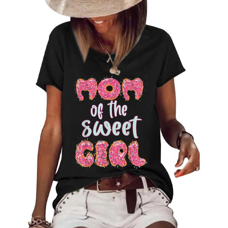 Mom Of The Sweet Girl Donut Birthday Party Outfit Family  Women's Short Sleeve Loose T-shirt