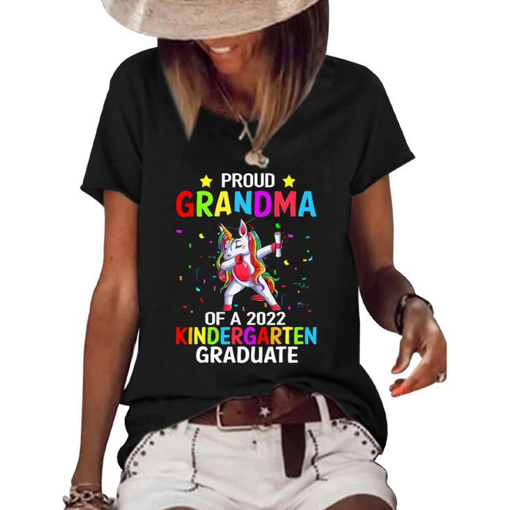 Proud Grandma Of A 2022 Kindergarten Graduate Unicorn Women's Short Sleeve Loose T-shirt