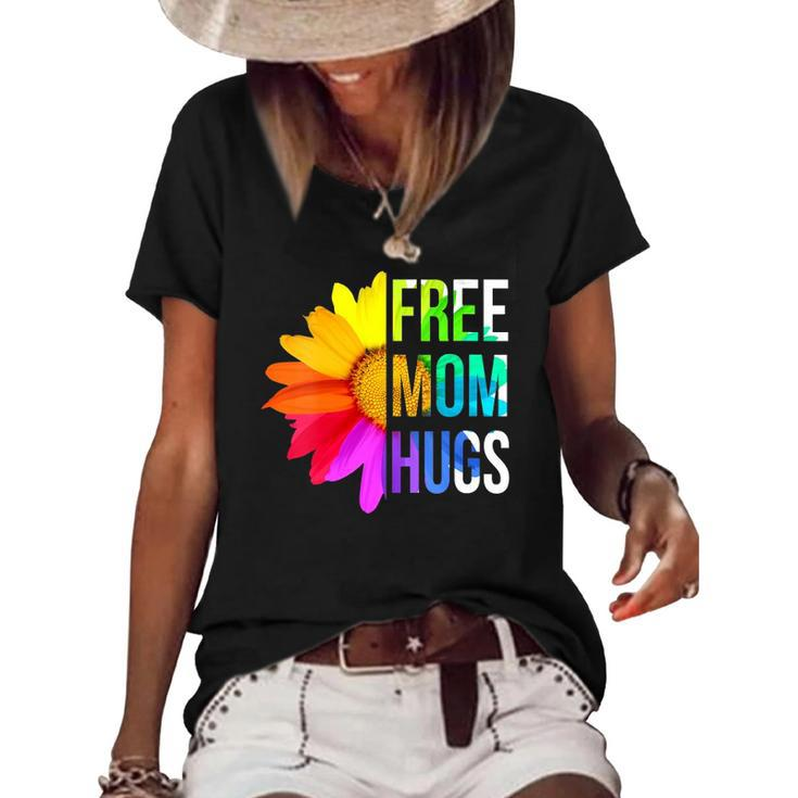 Womens Free Mom Hugs Gay Pride Lgbt Daisy Rainbow Flower Hippie Women's Short Sleeve Loose T-shirt