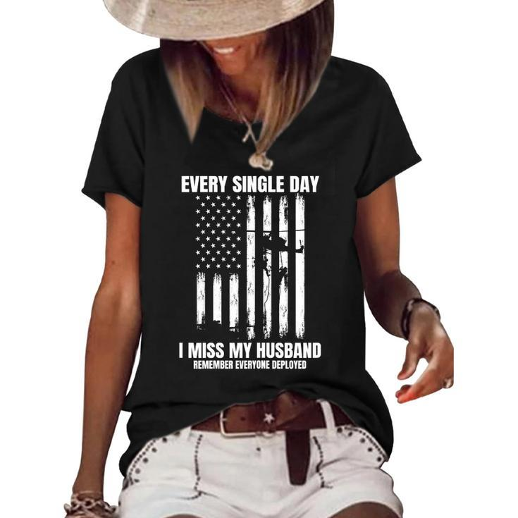 Womens Husband Remember Everyone Deployed Red Friday Military Flag Women's Short Sleeve Loose T-shirt