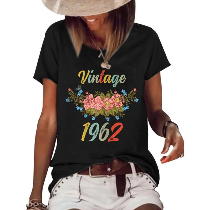 Womens Vintage 1962 Floral 60Th Birthday  Women's Short Sleeve Loose T-shirt