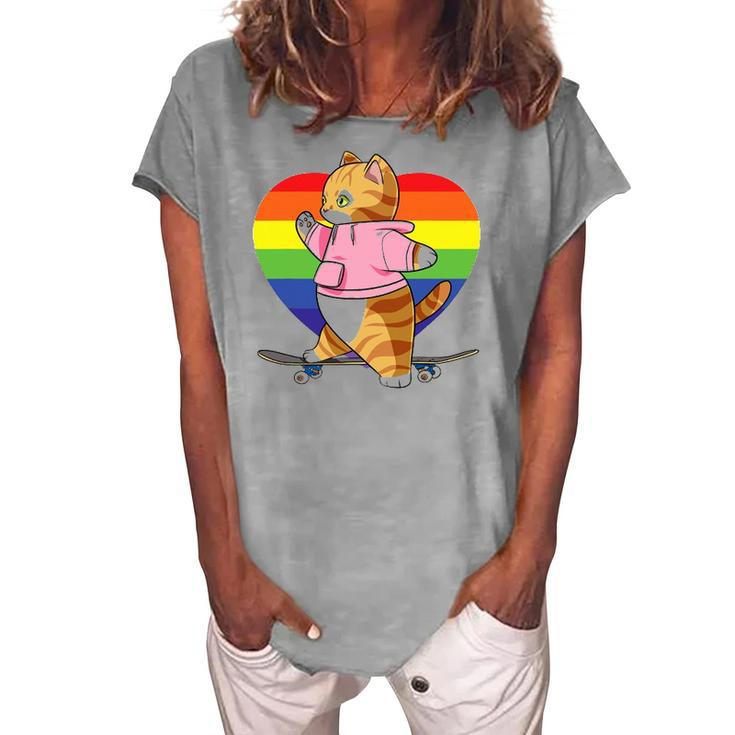 Cute Orange Tabby Cat Skateboarder Rainbow Heart Skater Women's Loosen T-Shirt