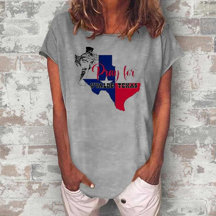 Jesus Pray For Uvalde Texas Protect Texas Not Gun Christian Cross Women's Loosen T-Shirt