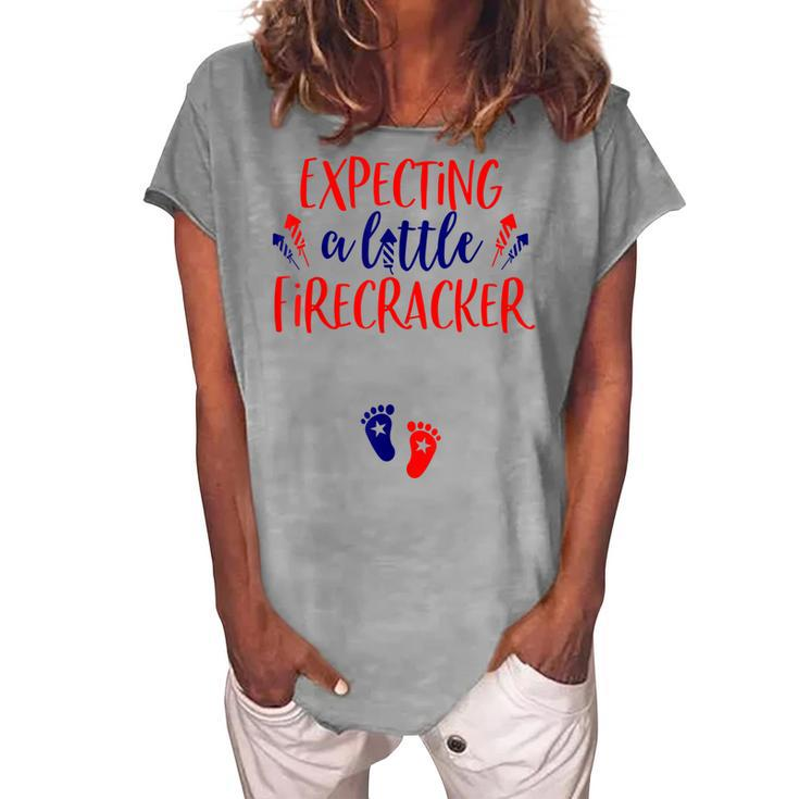 Expecting A Little Firecracker New Mom 4Th Of July Pregnancy Women's Loosen T-shirt
