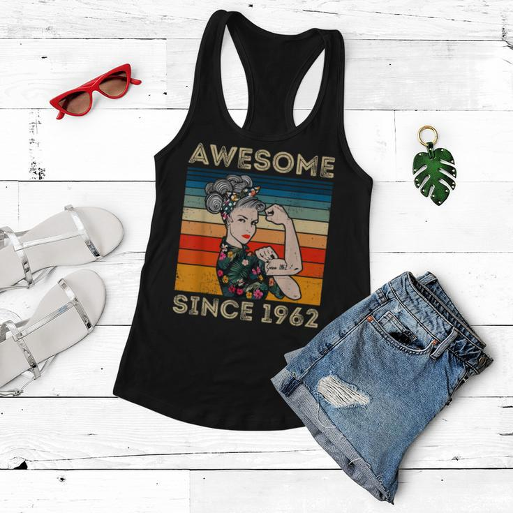 Awesome Since 1962 60Th Birthday Gifts 60 Years Old Vintage Women Flowy Tank