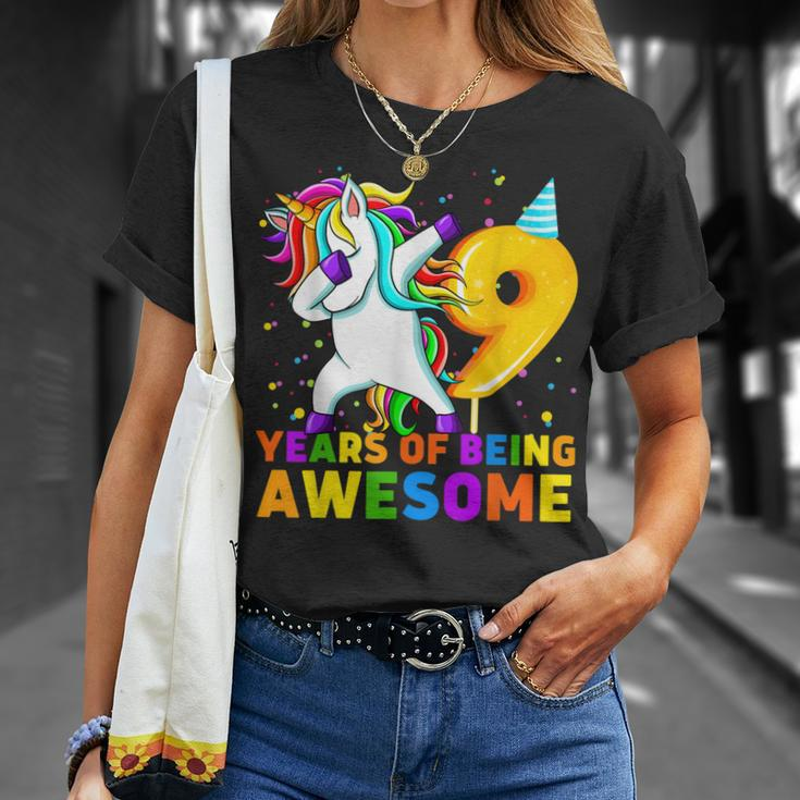 9 Years Old Unicorn Dabbing 9Th Birthday Unicorn Party Unisex T-Shirt Gifts for Her
