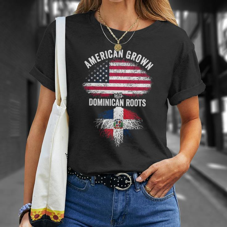 American Grown With Dominican Roots Usa Dominican Flag Unisex T-Shirt Gifts for Her