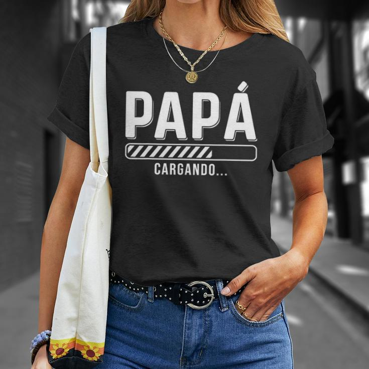 Camiseta En Espanol Para Nuevo Papa Cargando In Spanish Unisex T-Shirt Gifts for Her