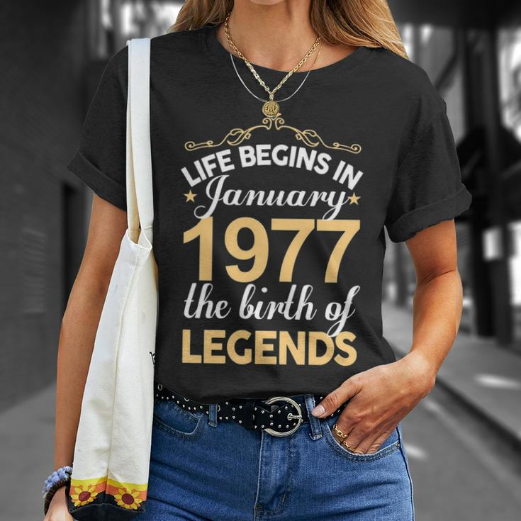January 1977 Birthday Life Begins In January 1977 V2 T-Shirt Gifts for Her