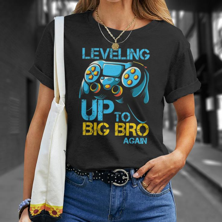 Leveling Up To Big Bro Again Gaming Lovers Vintage Unisex T-Shirt Gifts for Her