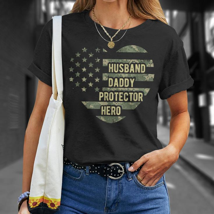 Mens Mens Husband Daddy Protector Heart Camoflage Fathers Day Unisex T-Shirt Gifts for Her