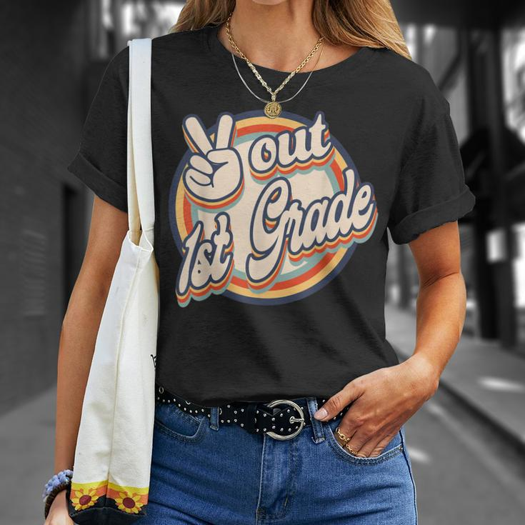 Peace Out 1St Grade Retro Graduation Last Day Of School Unisex T-Shirt Gifts for Her
