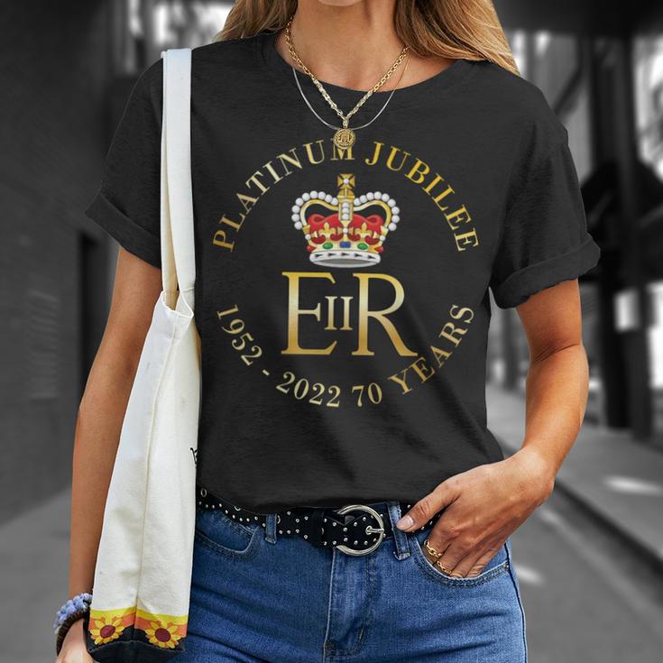 Queens Platinum Jubilee V2 Unisex T-Shirt Gifts for Her