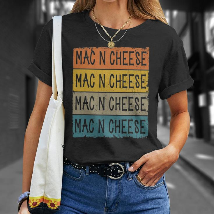 Retro Mac N Cheese Foodie Lover Macaroni And Cheese Unisex T-Shirt Gifts for Her