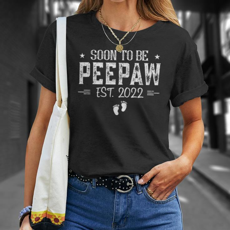 Soon To Be Peepaw Happy Fathers Day Est 2022 Ver2 Unisex T-Shirt Gifts for Her