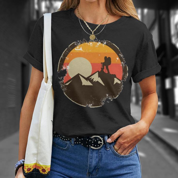 Vintage Retro Rock Climber 161 Shirt Unisex T-Shirt Gifts for Her