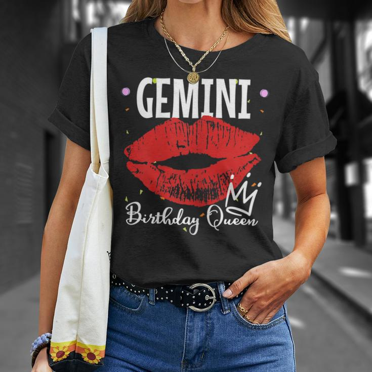Womens Gemini Birthday Queen Unisex T-Shirt Gifts for Her