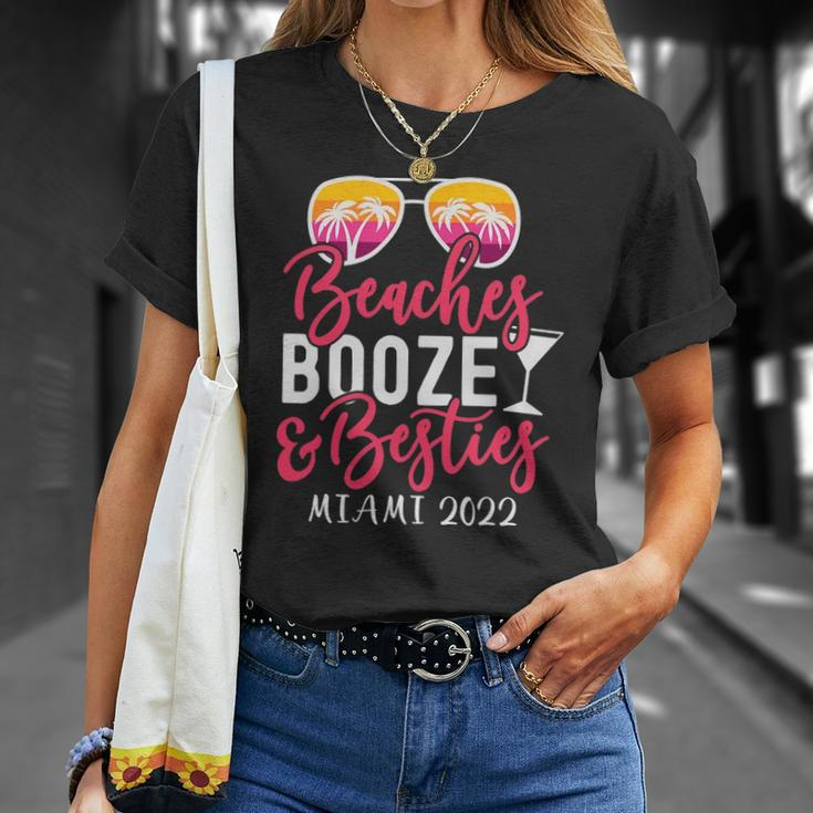 Womens Girls Weekend Girls Trip Miami 2022 Beaches Booze & Besties Unisex T-Shirt Gifts for Her