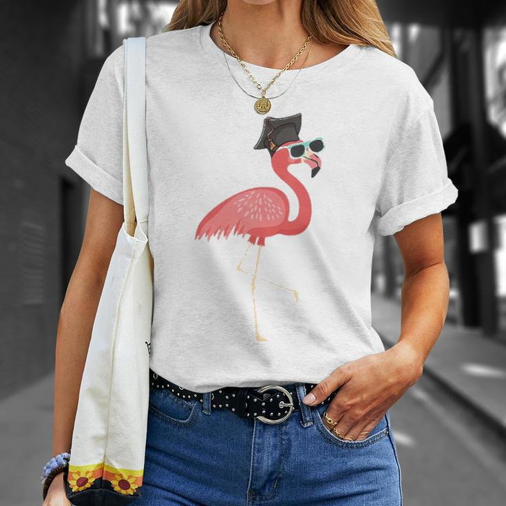 Cute Graduation 2022 Flamingo Grad 2022 Graduating Flamingo Unisex T-Shirt Gifts for Her