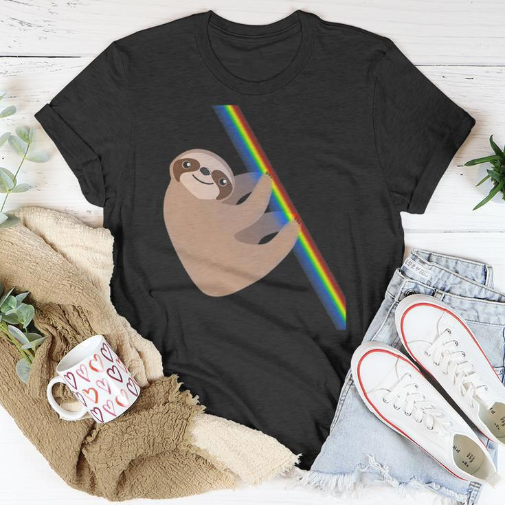 Cute Sloth Design - New Sloth Climbing A Rainbow Unisex T-Shirt Unique Gifts