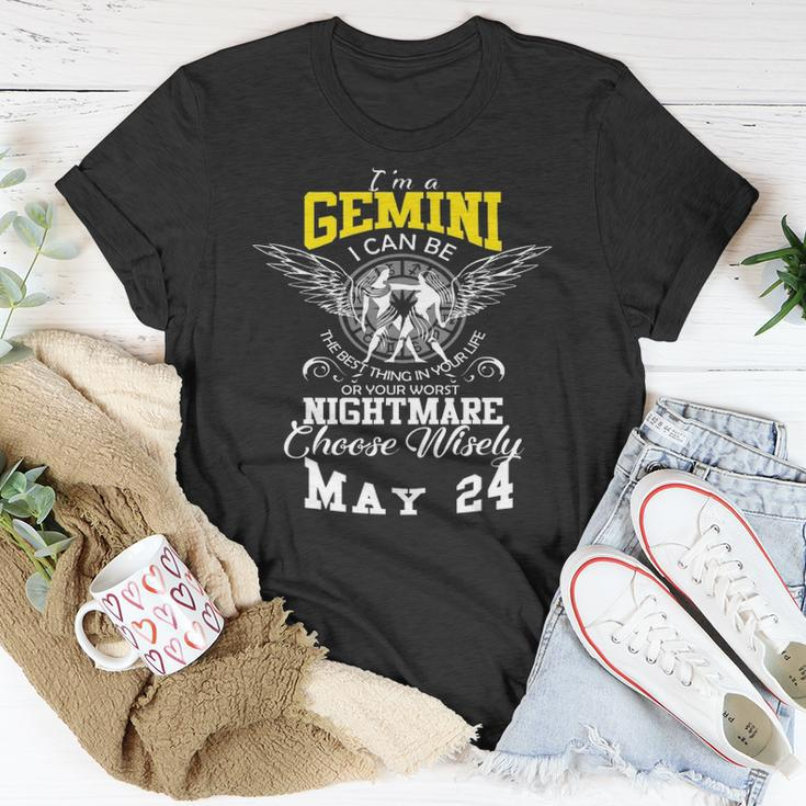 Gemini Zodiac Sign May 24 Horoscope Astrology Design Unisex T-Shirt Unique Gifts