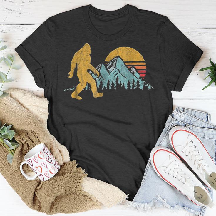 Vintage Retro Bigfoot Believe Silhouette Mountain Sun 234 Shirt Unisex T-Shirt Funny Gifts