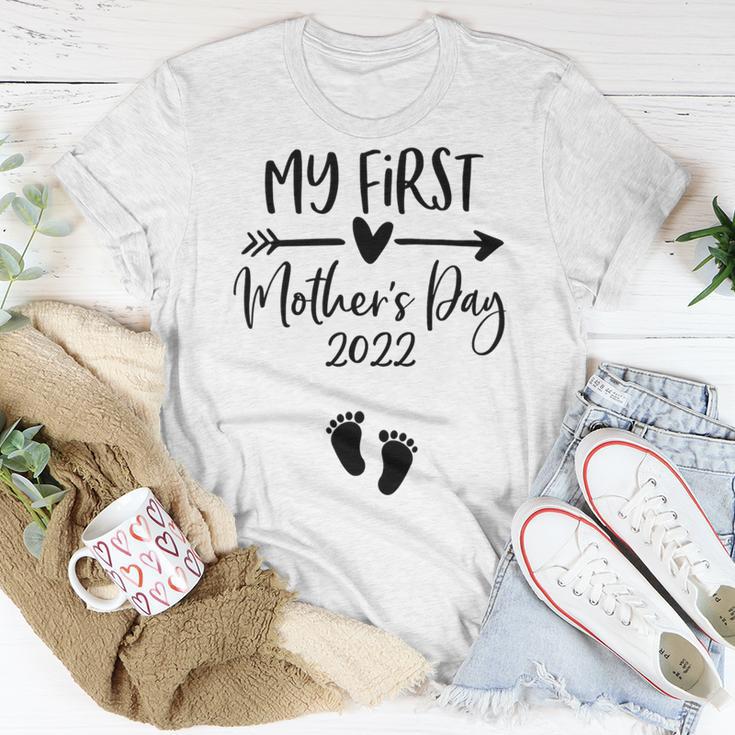 Happy Mothers Day 2022 Mommy My First Mothers Day V2 Unisex T-Shirt Funny Gifts