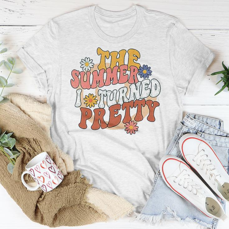 The Summer I Turned Pretty Flowers Daisy Retro Vintage Unisex T-Shirt Funny Gifts