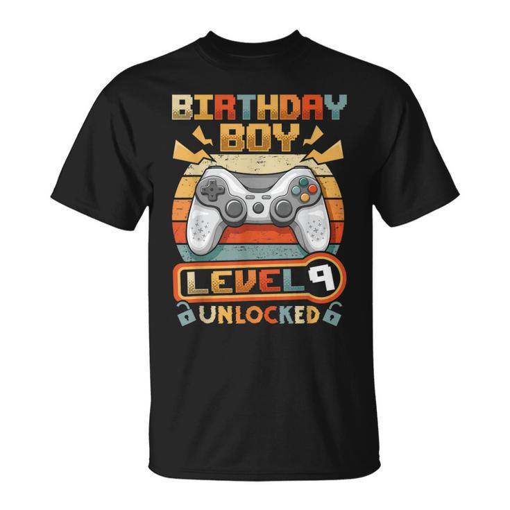 9Th Birthday Boy Vintage Video Gamer Level 9 Unlocked Boys  Unisex T-Shirt