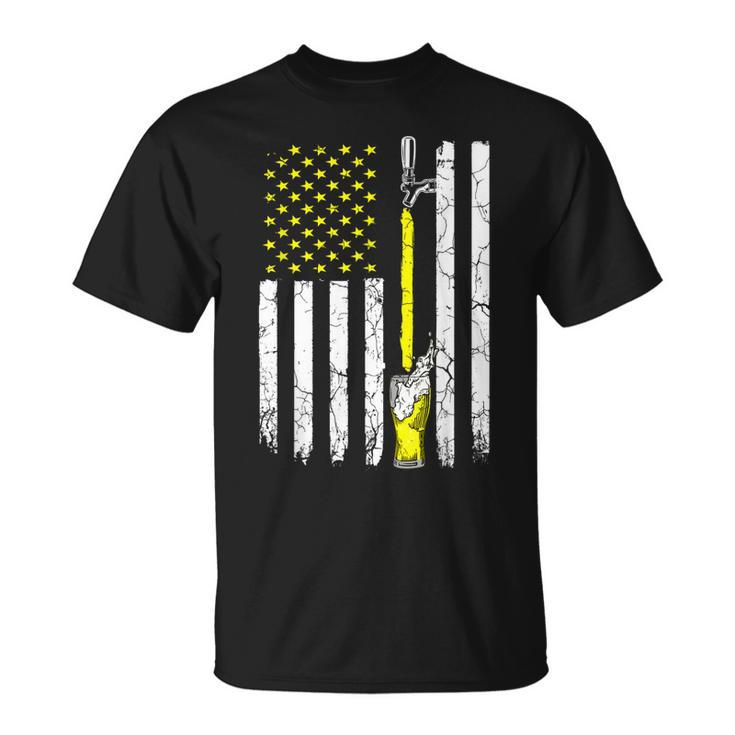 Drinking Beer American Flag 4Th Of July Drinker Patriotic  Unisex T-Shirt