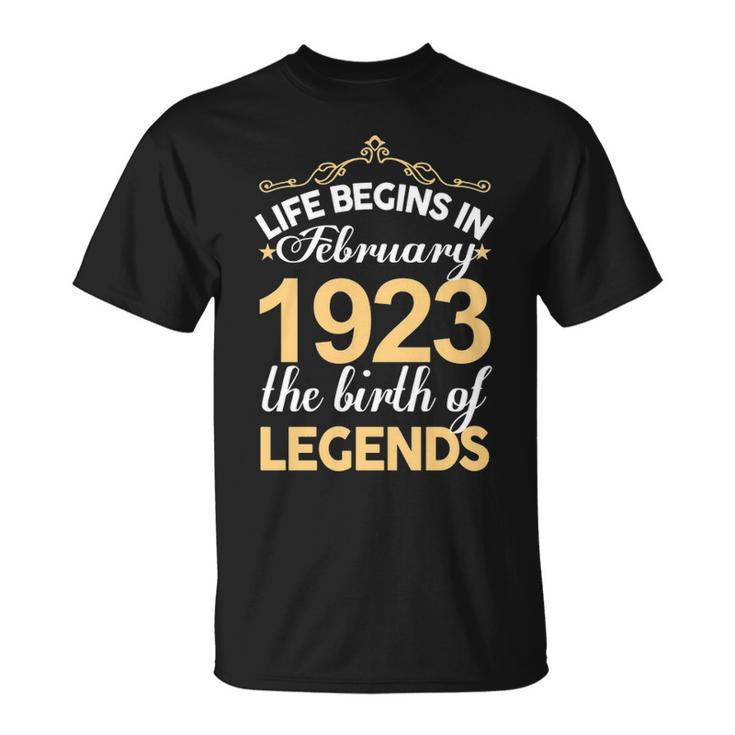 February 1923 Birthday Life Begins In February 1923 V2 T-Shirt