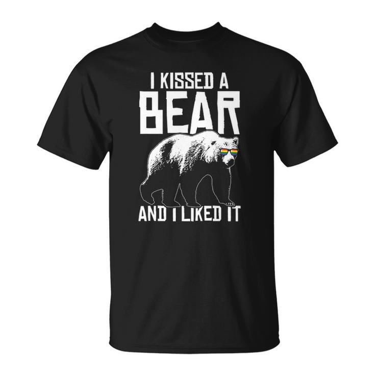 I Kissed A Bear And I Liked It Lgbt Gay Funny Gift Unisex T-Shirt