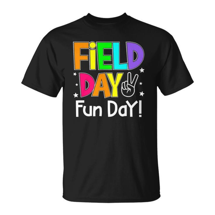 Men Field Trip Fun Day 2022 For Adults Teacher Math Teacher Unisex T-Shirt
