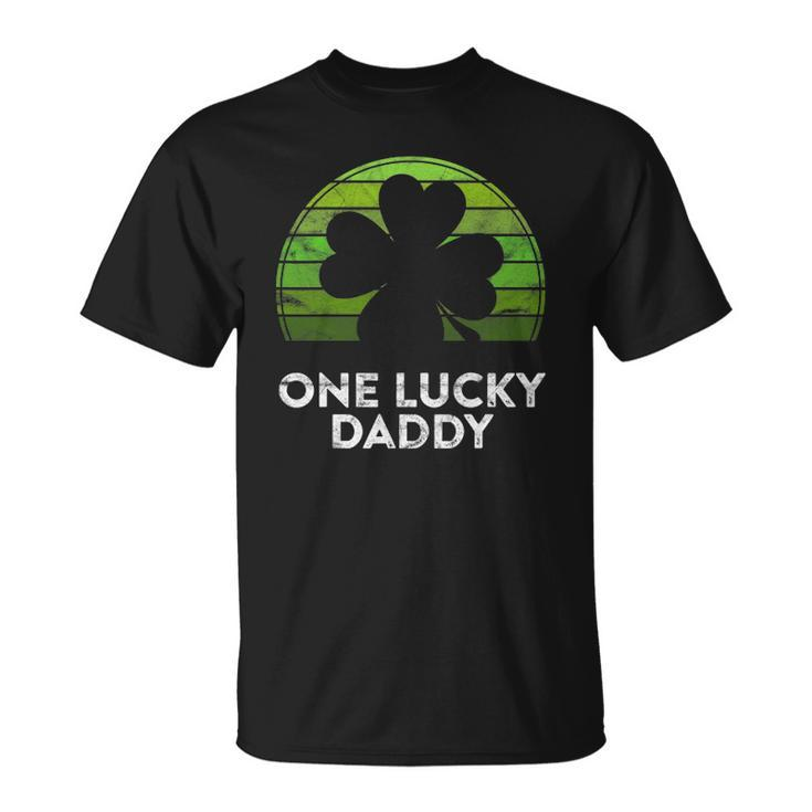 Mens One Lucky Daddy Shamrock Sunset Irish St Patricks Day Unisex T-Shirt