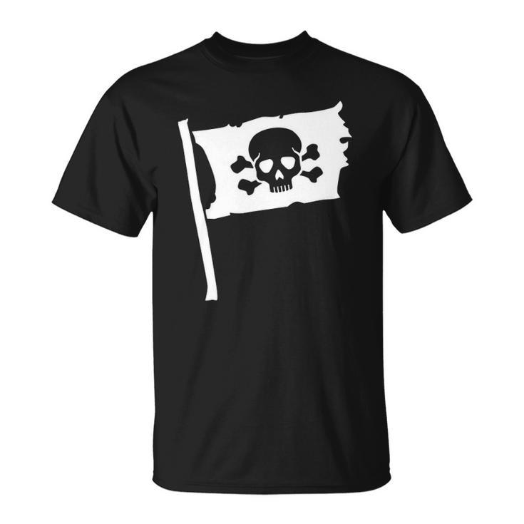 Pirate Flag Skull Crossed Bone Halloween Costume Unisex T-Shirt