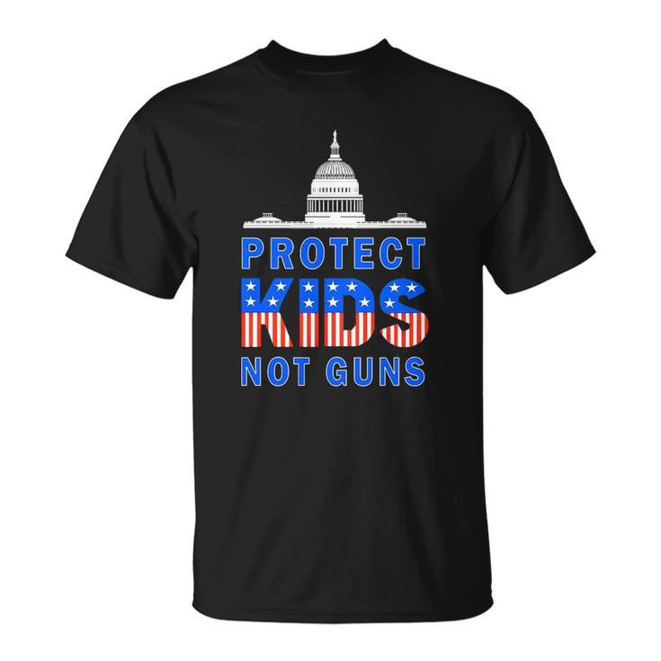 Uvalde Texas Strong Pray For Anti Guns Us Flag Text Unisex T-Shirt