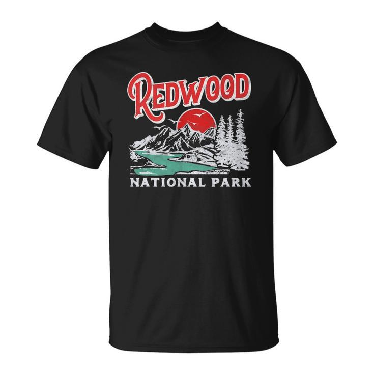 Vintage Redwood National Park Distressed 80S Mountains Unisex T-Shirt