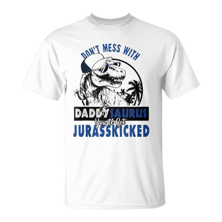 Daddysaurus Dad Husband Fathers Day Gift Matching Dinosaur  Unisex T-Shirt