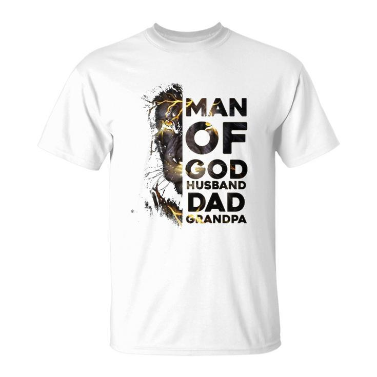 Lion Man Of God Husband Dad Grandpa Fathers Day Unisex T-Shirt