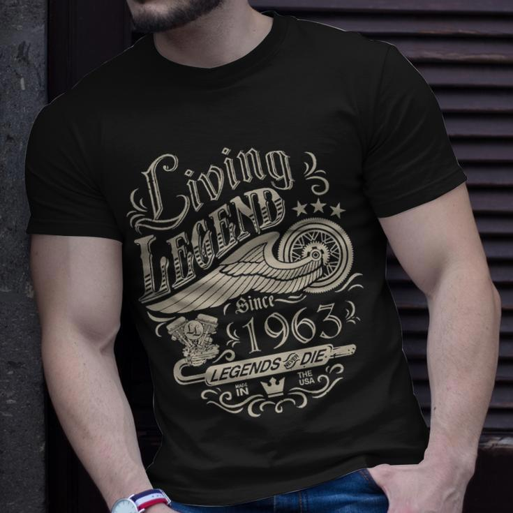 1963 Birthday Living Legend Since 1963 T-Shirt Gifts for Him