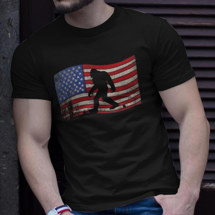 Bigfoot American Flag Sasquatch 4Th July Gift Unisex T-Shirt Gifts for Him